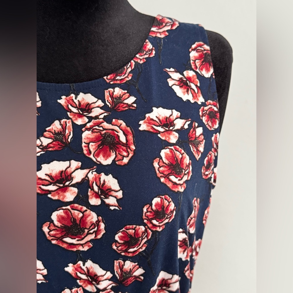 French Grey Floral Sleeveless Navy Dress - Size Large - Picture 5 of 8
